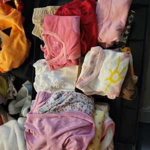 Girls clothes 3 to 6 months